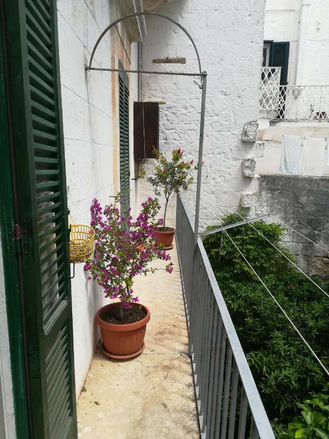 Casa Vacanza La Stradella 오스투니 외부 사진